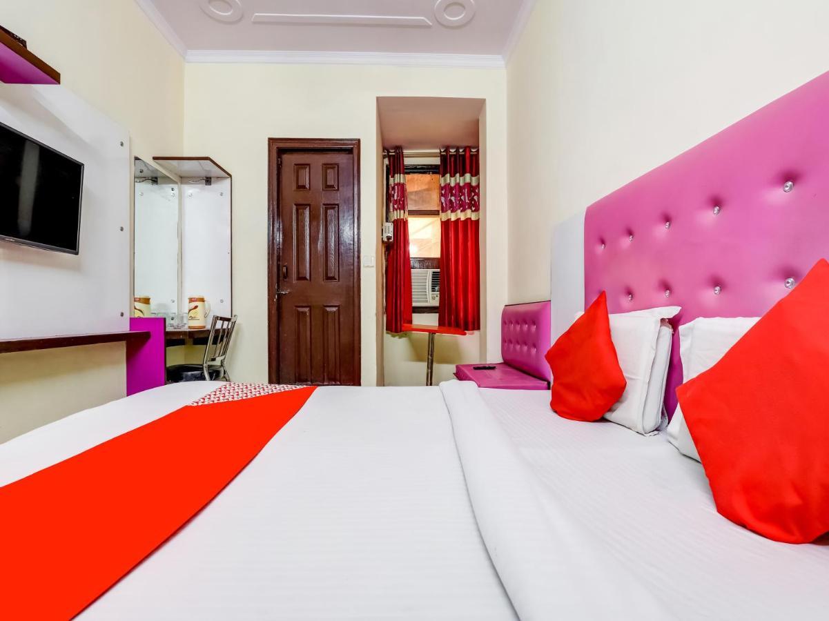 Oyo 75948 Hotel Tushar Continental Nové Dillí Exteriér fotografie