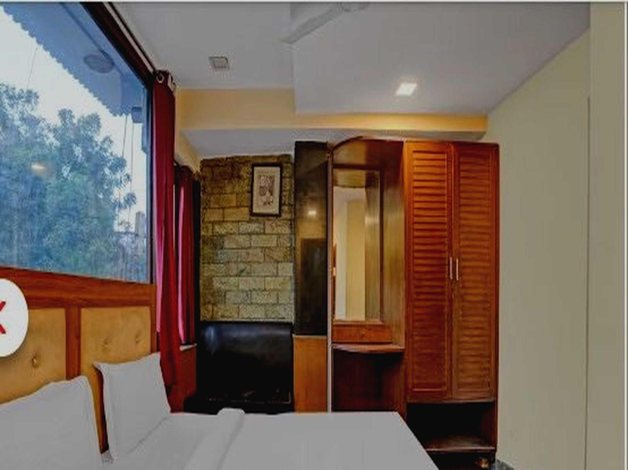 Oyo 75948 Hotel Tushar Continental Nové Dillí Exteriér fotografie